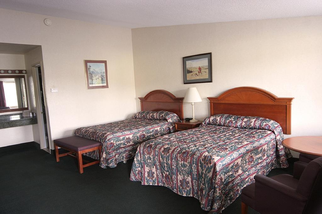 Landmark Motor Inn Glens Falls Værelse billede