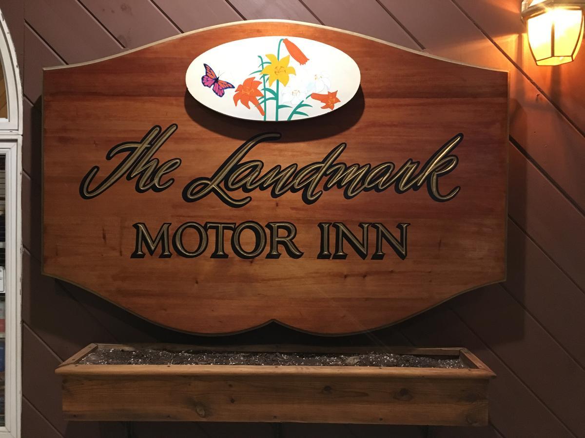 Landmark Motor Inn Glens Falls Eksteriør billede