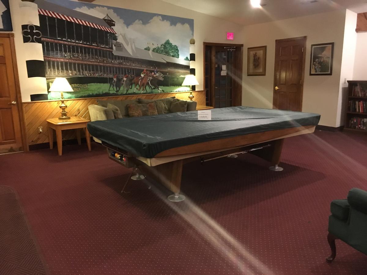 Landmark Motor Inn Glens Falls Eksteriør billede