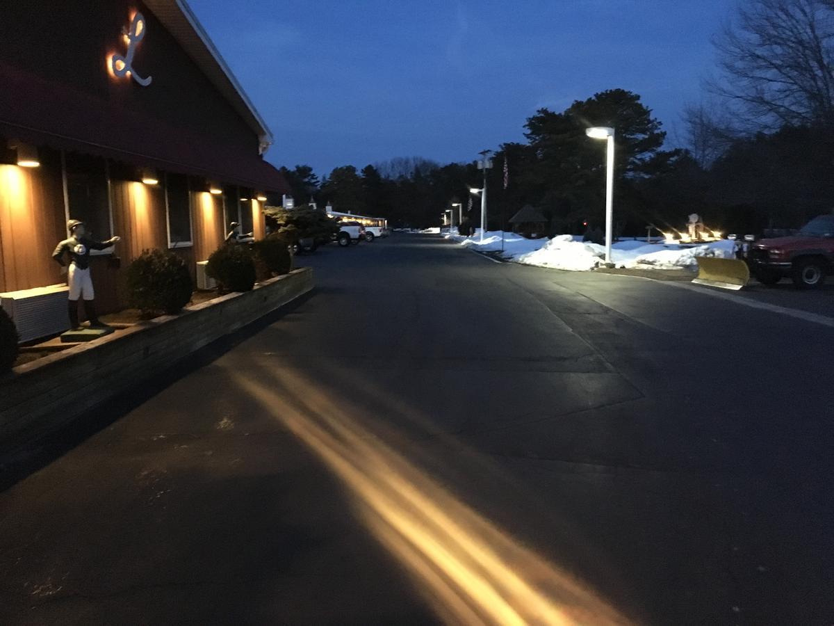 Landmark Motor Inn Glens Falls Eksteriør billede